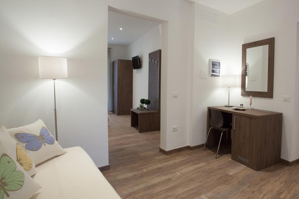 Magnifica Luxury Suites Асизи Екстериор снимка