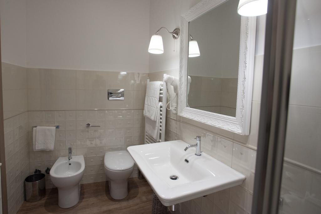 Magnifica Luxury Suites Асизи Екстериор снимка