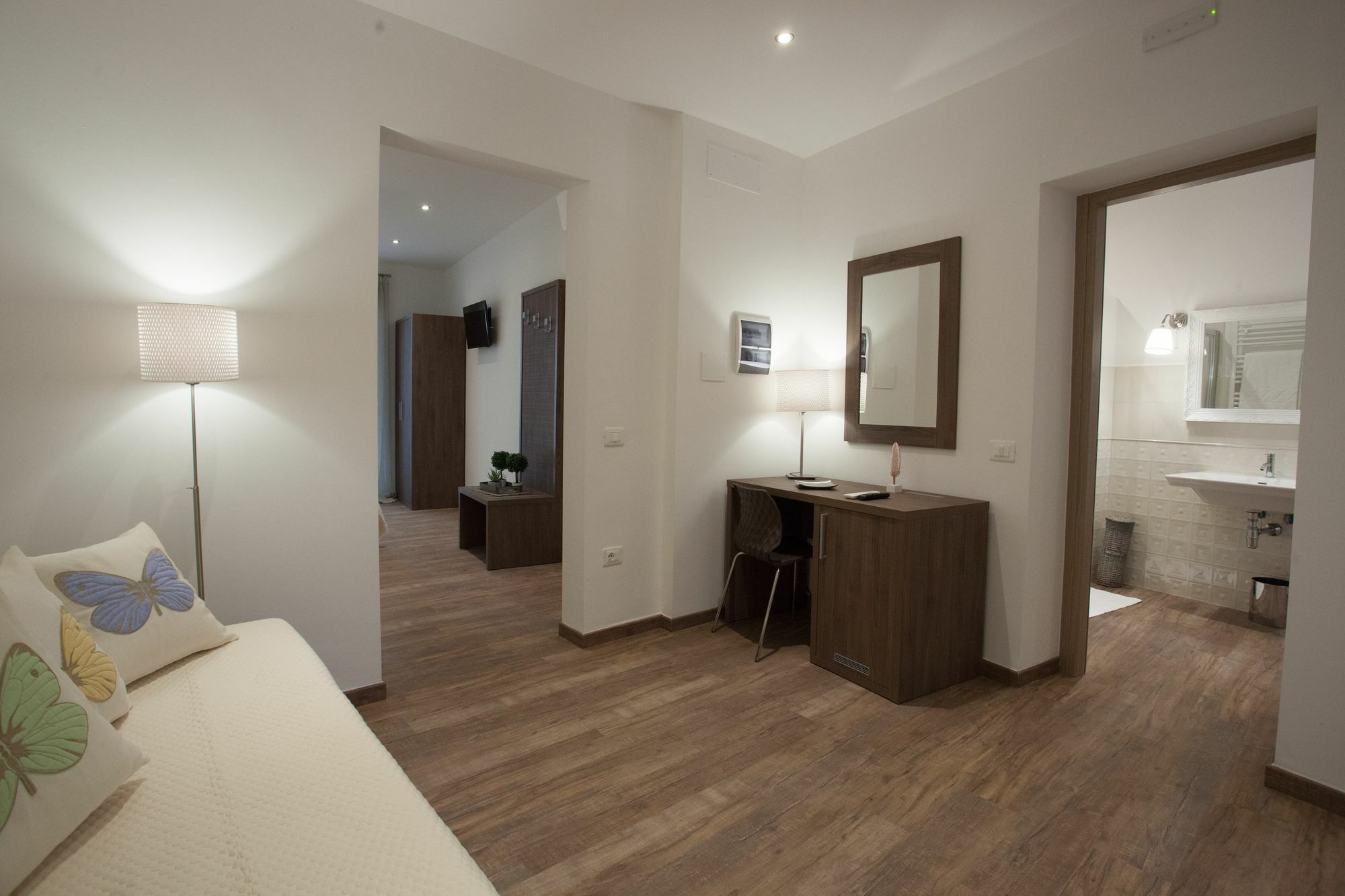 Magnifica Luxury Suites Асизи Екстериор снимка