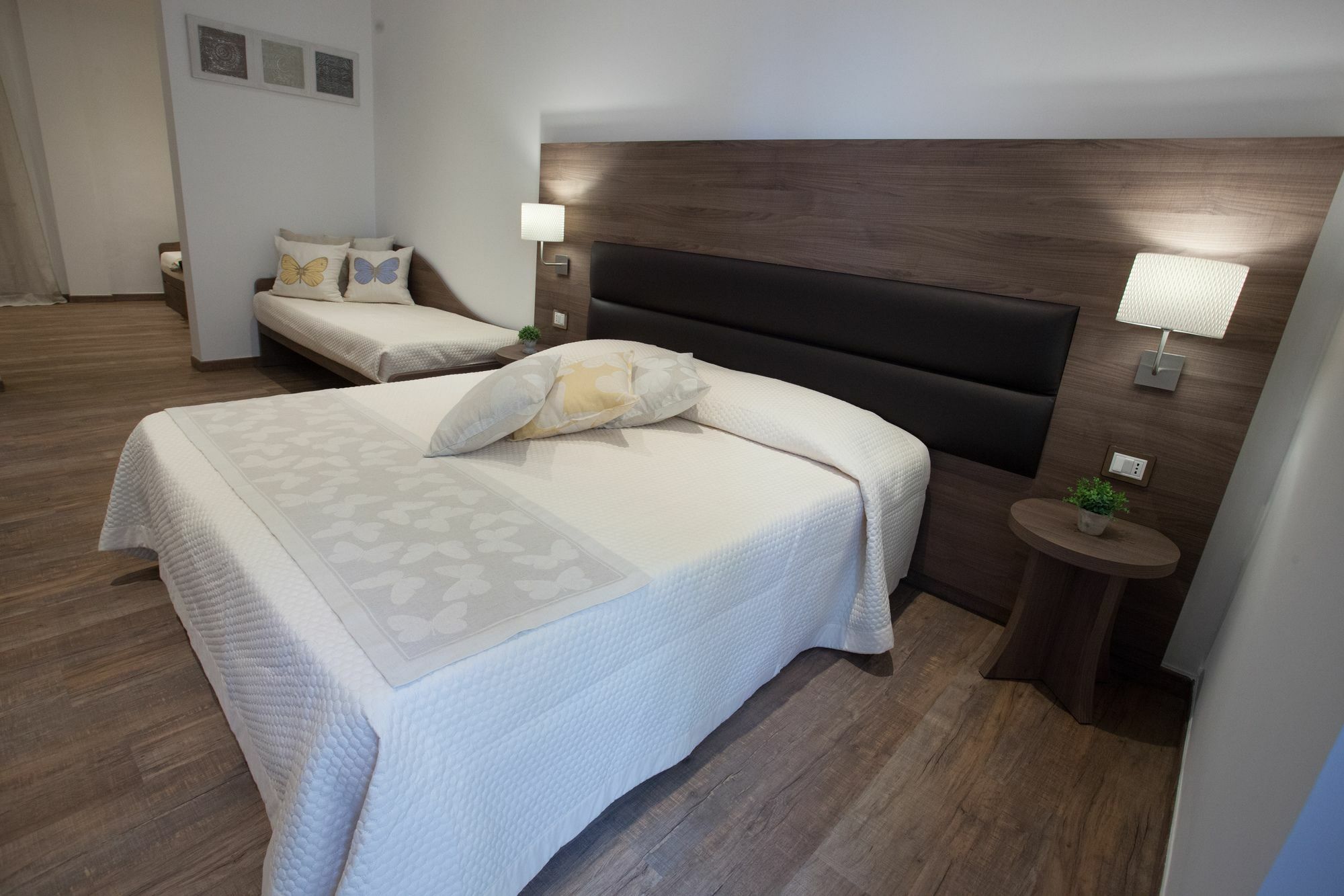 Magnifica Luxury Suites Асизи Екстериор снимка